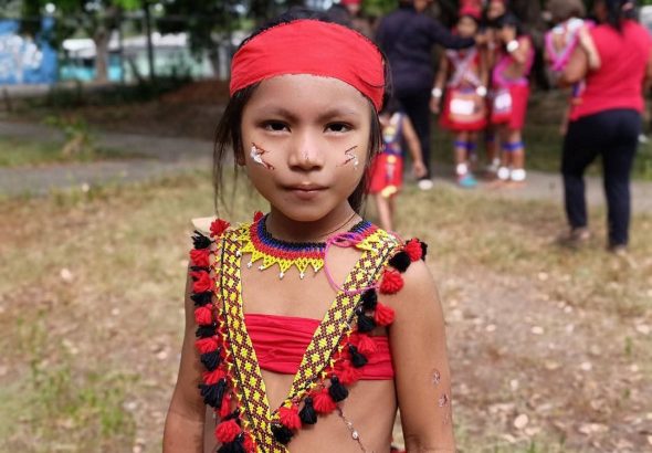 photo_5035383125298580386_y