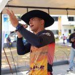 photo_5037634925112265778_y