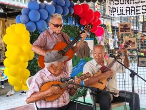 photo_5053574811468106829_y