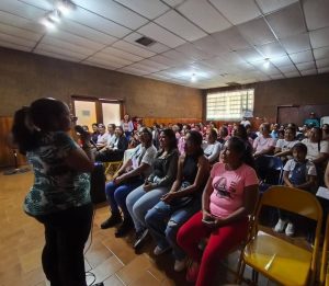 photo_5057735427892120387_y