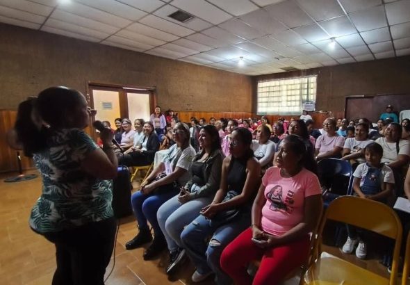 photo_5057735427892120387_y