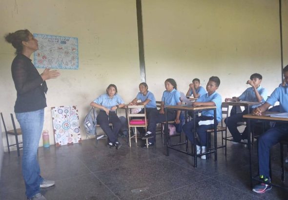 photo_5091550109140454600_y